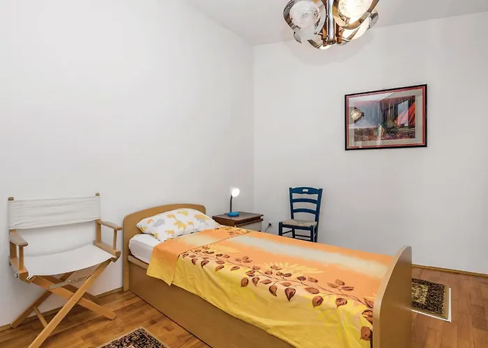 4 Bedroom Pet Friendly In Semesterbostad Volosko