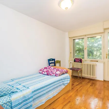 4 Bedroom Pet Friendly In Ferienhaus